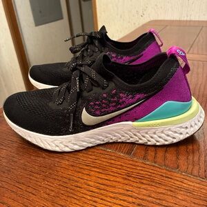 Nike Epic React Flyknit 2 GS Sneakers Women’s 8/ Youth 6.5 Muliticolor
